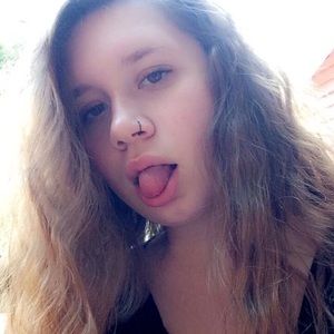 Meet your Posher, Katelyn